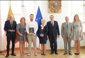 Laury i nagrody dla wybitnych (zdjęcia)